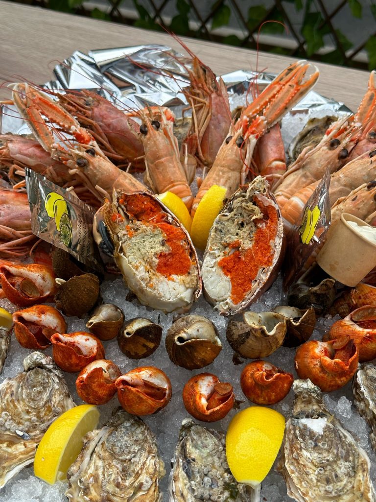 Aux-Perles-de-Margaux-Boutique-coquillages-crustaces-fruits-mer-Bergerac-degustation-evenement-21